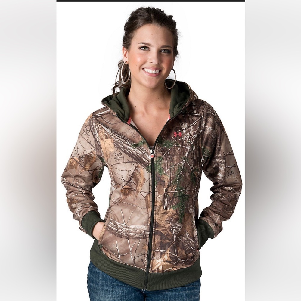 Women’s under armour real tre camo zip up hoodie